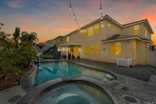18140 Friendly Ln, Riverside, CA 92508-8211