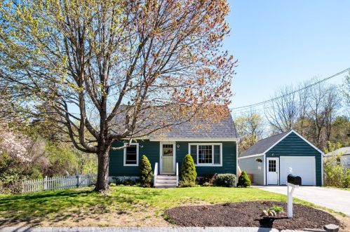 49 Applevale Dr, Dover, NH 03820-4233