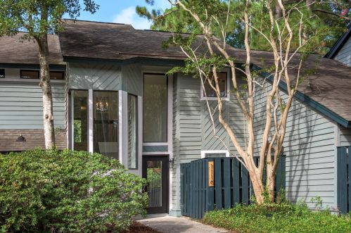 1116 Hidden Cove Dr, Mount Pleasant, SC 29464-9044