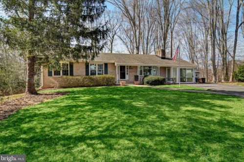 1494 Grandview Ct, Arnold, MD 21012-2445