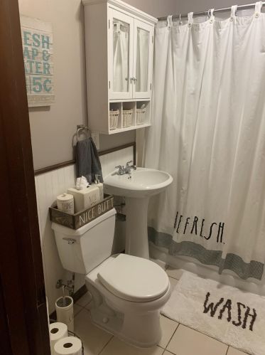 516 Liberty Pl, Hobart IN 46342-4659 exterior