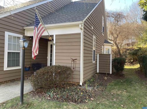 1378 Wimbledon Way, Charlottesville, VA 22901-0635