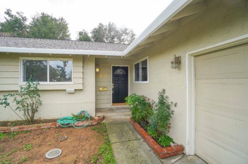 110 Belvale Dr, Los Gatos, CA 95032-5113