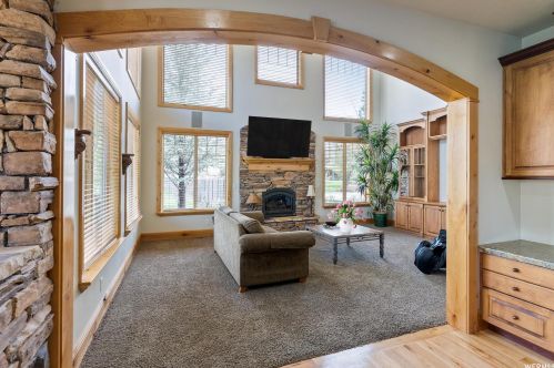 497 Rnch Dr, Alpine UT exterior