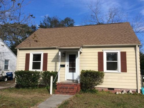 1911 Monroe St, Wilmington, NC 28401-6727