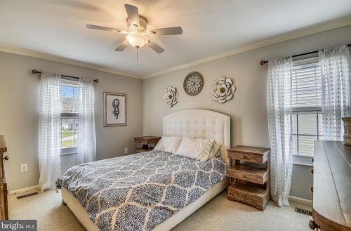 281 Shakespeare Dr, Severna Park MD 21146-2150 exterior