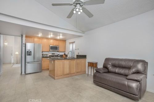 6041 Avenida Arbol, Anaheim CA  92807-3247 exterior