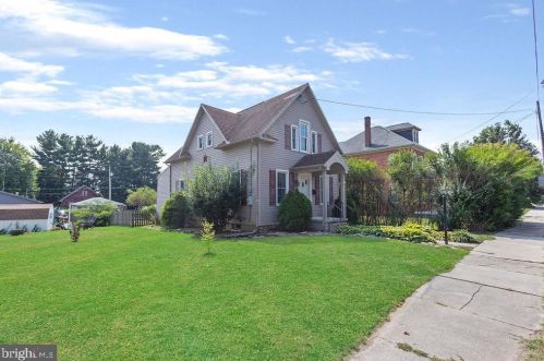 783 Broadway, Hanover, PA 17331-2014