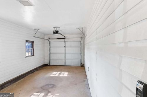2565 Cleveland Rd, Bogart GA  30622-1649 exterior