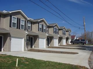 211 Pine St, Hurricane WV  25526-8511 exterior