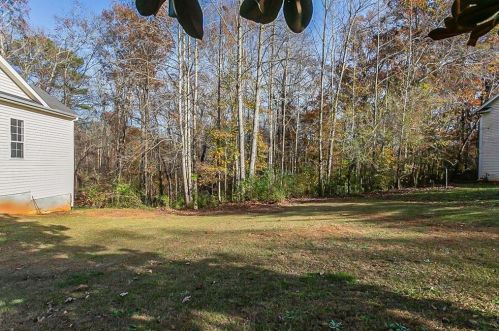 219 Hemlock Dr, Stockbridge GA  30281-2330 exterior