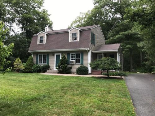 10 Juniper Ln, Providence, RI 02919-2897