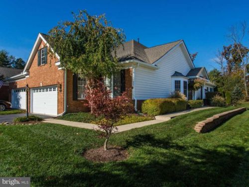 5250 Armour Ct, Haymarket, VA 20169-3176