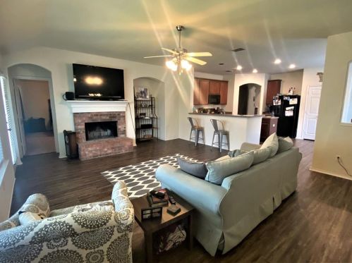 1248 Mountain Air Trl, Fort Worth TX  76131-5445 exterior