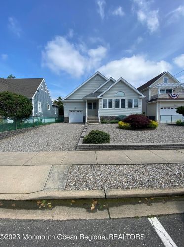 105 Sanborn Ave, Point Pleasant Beach, NJ 08742-2659