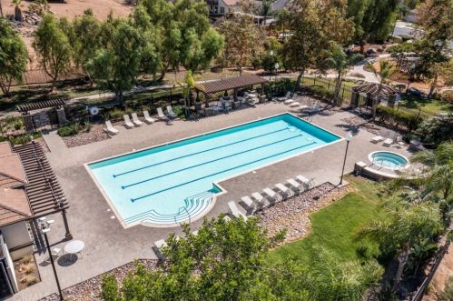 17876 Robusta Dr, Riverside CA  92503-7072 exterior