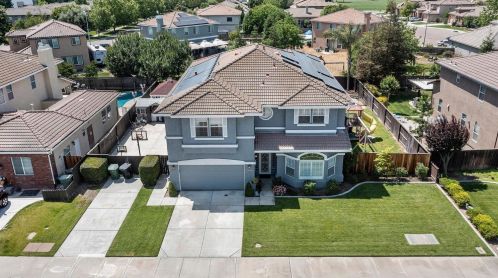 1264 Sapphire Ct, Ripon, CA 95366-9557