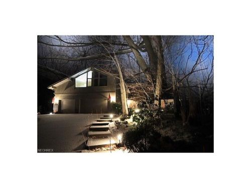 463 Antler Pt, Aurora, OH 44202-8444