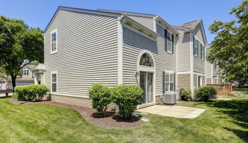 2444 Oak Tree Ln, Plainfield, IL 60586-7192