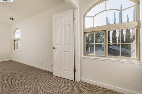 2230 Stonebridge Rd, Livermore, CA 94550-6545