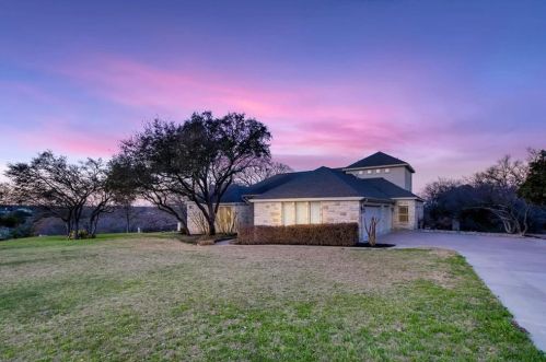 320 River Chase Blvd, Georgetown, TX 78628-5304