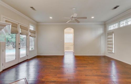 8301 Thorndyke Dr, Fort Worth TX  76182-8632 exterior