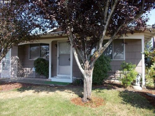 1140 Stanfield Rd, Woodburn OR  97071-2337 exterior