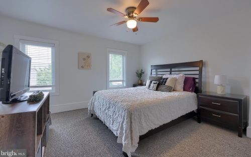 345 Ross St, Lancaster PA  17602-1941 exterior