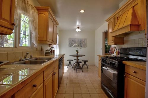 1477 Revere Ave, San Jose, CA 95118-1149
