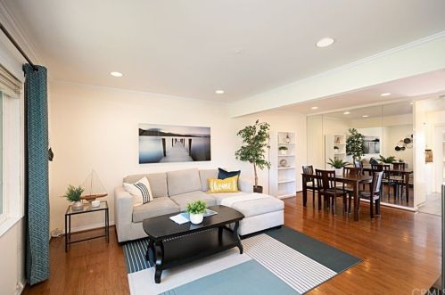 17 Woodfern, Irvine CA  92614-5457 exterior