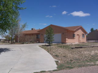 254 Golfwood Dr, Pueblo, CO 81007-1846