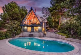 24890 Via Valmonte, Torrance, CA 90505-6805