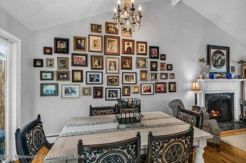 37 Walnut Ave, Tinton Falls NJ 07701-6132 exterior