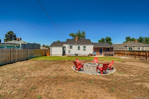 1960 Oakland St, Denver CO  80010-1614 exterior