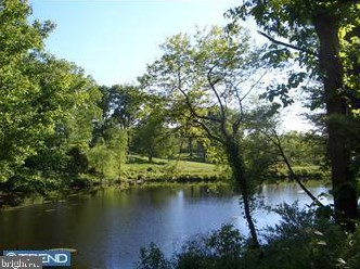16 Bayhill Ct, Blenheim, NJ 08012-5437