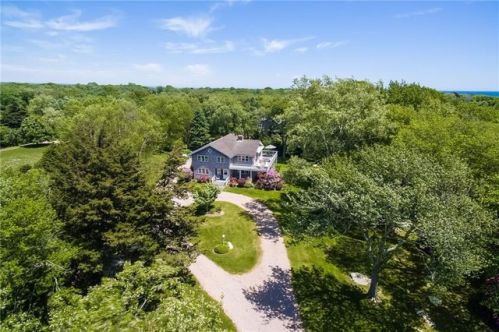 338 Beach Rd, Charlestown, RI 02813-1016