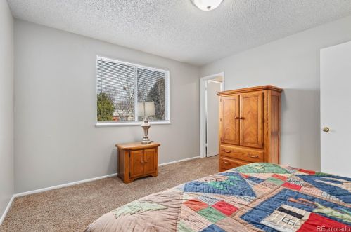 16861 Brown Pl, Denver CO  80013-1924 exterior
