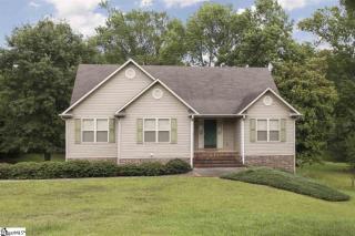 324 Fairview Rd, Taylors, SC 29687-5306