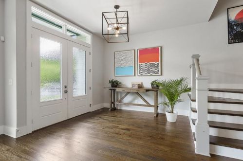 2996 Hermance Dr, Atlanta GA  30319-2735 exterior