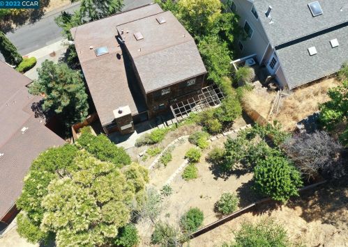 1748 Duncan Dr, Pacheco, CA 94553-2417