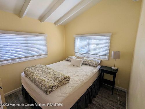 31 Amberjack Way, Lavallette NJ  08735-1506 exterior