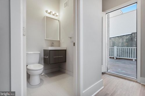 1226 27 St, Philadelphia PA 19121-4640 exterior