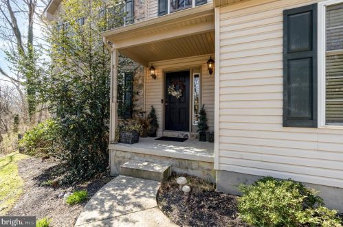 147 Eckman Rd, Lancaster, PA 17602-4783