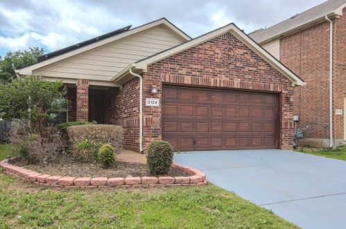 2124 Charmion Ln, Fort Worth TX  76131-1607 exterior