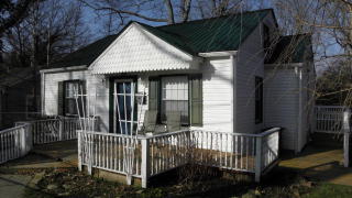114 Bishop St, Beckley, WV 25801-6406
