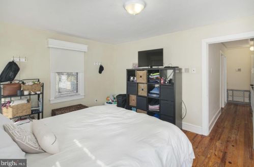 131 Colonial Ave, Haddonfield NJ 08033-1503 exterior