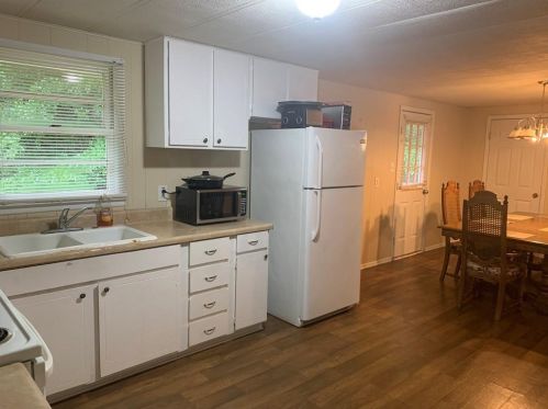 1114 Adrian Cir, Conyers GA  30094-5508 exterior