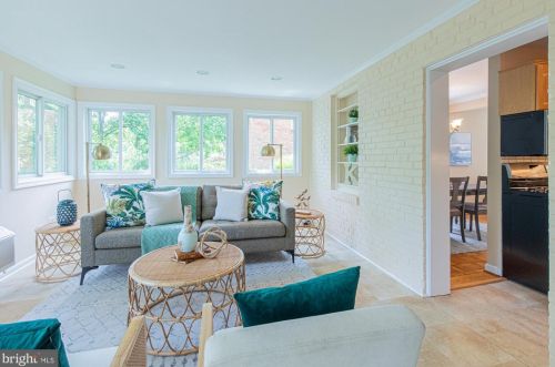 1110 Carson St, Silver Spring MD 20901-1816 exterior