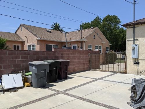 1222 Spazier Ave, Glendale CA  91201-1322 exterior