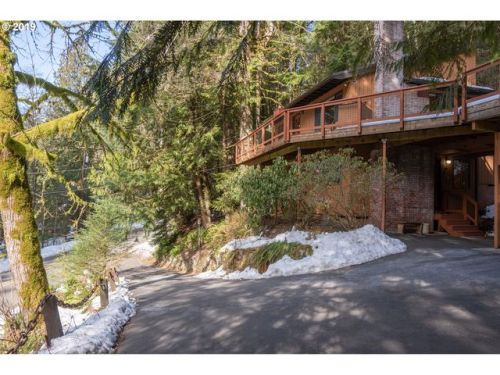 69155 Fairway Ave, Welches OR  97067-8763 exterior